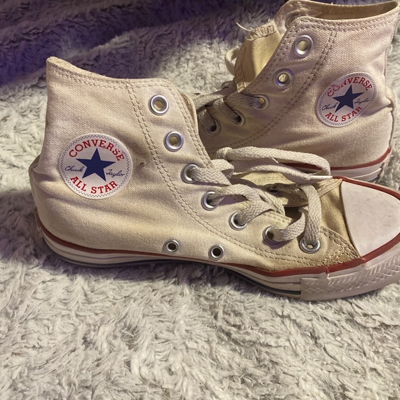 converse - Picture 2 of 3
